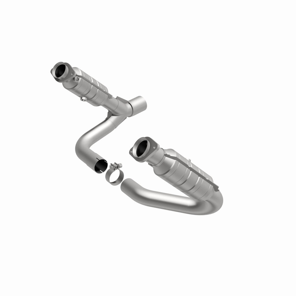 MagnaFlow Exhaust Products 49638 OEM Grade Direct-Fit Catalytic Converter for Select Chrysler Aspen, Dodge Durango