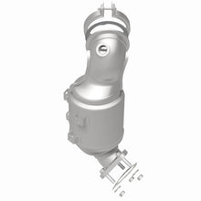 Load image into Gallery viewer, MagnaFlow Exhaust Products 280173 OEM Grade Direct-Fit Catalytic Converter for Select Buick Encore, Chevrolet Cruze, Chevrolet Cruze Limited, Chevrolet Sonic, Chevrolet Trax