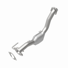 Load image into Gallery viewer, MagnaFlow Exhaust Products 447102 California CARB Direct-Fit Catalytic Converter for Select Ford Explorer, Mercury Mountaineer