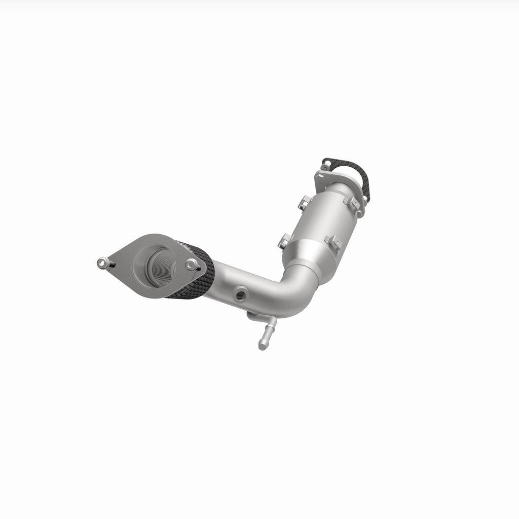 MagnaFlow Exhaust Products 280396 OEM Grade Direct-Fit Catalytic Converter for Select Nissan Rogue Sport