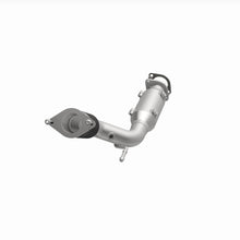 Load image into Gallery viewer, MagnaFlow Exhaust Products 280396 OEM Grade Direct-Fit Catalytic Converter for Select Nissan Rogue Sport