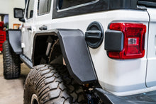 Load image into Gallery viewer, Road Armor 518AFRWB Stealth Fender Flare Body Armor for Select Jeep Wrangler