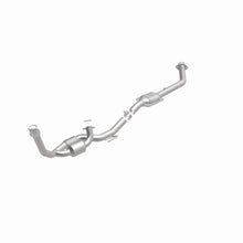 Load image into Gallery viewer, MagnaFlow Exhaust Products 447163 California CARB Direct-Fit Catalytic Converter for Select Toyota Sienna