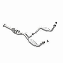 Load image into Gallery viewer, MagnaFlow Exhaust Products 51510 OEM Grade Direct-Fit Catalytic Converter for Select Chevrolet Express 1500, GMC Savana