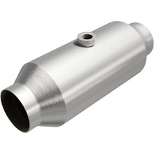 Load image into Gallery viewer, MagnaFlow Exhaust Products 4651356 California CARB Universal Catalytic Converter for Select Ford Expedition, Ford F-150, Lincoln Mark LT, Lincoln Navigator