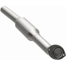 Load image into Gallery viewer, MagnaFlow Exhaust Products 5592559 California CARB Direct-Fit Catalytic Converter for Select Toyota RAV4