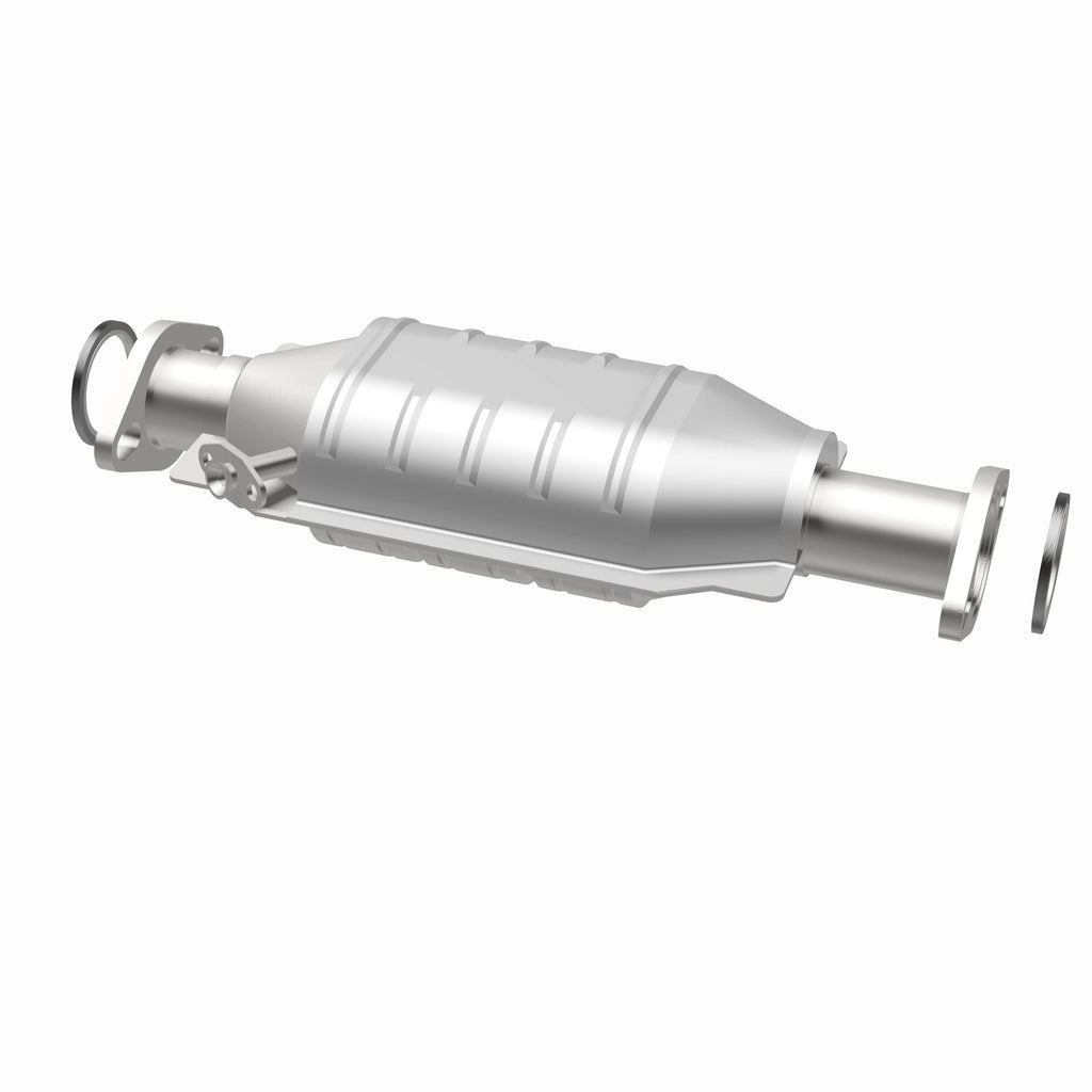 MagnaFlow Exhaust Products 23895 Standard Grade Direct-Fit Catalytic Converter for Select Toyota Pickup