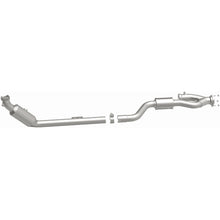 Load image into Gallery viewer, MagnaFlow Exhaust Products 5561264 California CARB Direct-Fit Catalytic Converter for Select Mercedes-Benz C230, Mercedes-Benz C280, Mercedes-Benz C350, Mercedes-Benz CLK350, Mercedes-Benz CLK550