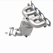 Load image into Gallery viewer, MagnaFlow Exhaust Products 22-235 OEM Grade Manifold Catalytic Converter for Select Hyundai Tucson