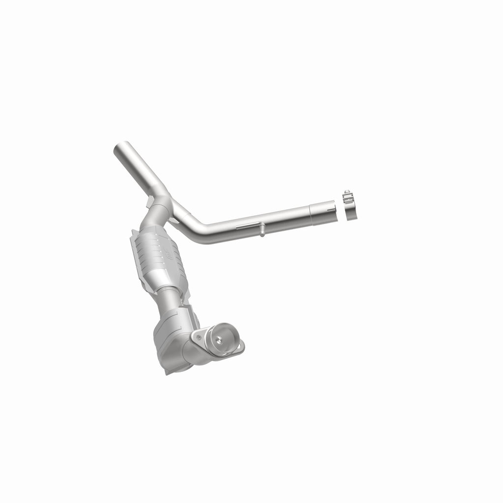 MagnaFlow Exhaust Products 49706 OEM Grade Direct-Fit Catalytic Converter for Select Ford F-150, Lincoln Mark LT