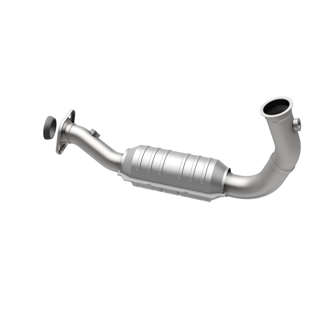 MagnaFlow Exhaust Products 49583 OEM Grade Direct-Fit Catalytic Converter for Select Jeep Liberty