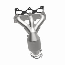 Load image into Gallery viewer, MagnaFlow Exhaust Products 452018 California CARB Manifold Catalytic Converter for Select Hyundai Sonata, Hyundai Tiburon, Kia Optima
