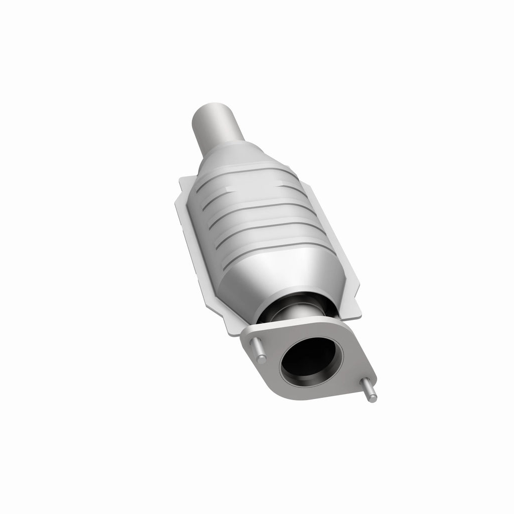 MagnaFlow Exhaust Products 51808 OEM Grade Direct-Fit Catalytic Converter for Select Ford Taurus, Ford Taurus X, Mercury Sable