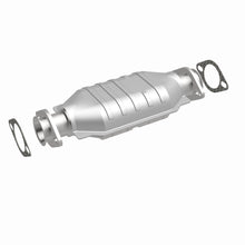 Load image into Gallery viewer, MagnaFlow Exhaust Products 3391693 California CARB Direct-Fit Catalytic Converter for Select Mazda B2200, Mazda B2600, Mazda MPV