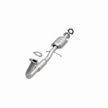 Load image into Gallery viewer, MagnaFlow Exhaust Products 441017 California CARB Direct-Fit Catalytic Converter for Select Saturn SC1, Saturn SW1