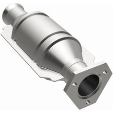 Load image into Gallery viewer, MagnaFlow Exhaust Products 22916 Standard Grade Direct-Fit Catalytic Converter for Select Volkswagen Vanagon