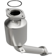 Load image into Gallery viewer, MagnaFlow Exhaust Products 5411043 California CARB Direct-Fit Catalytic Converter for Select Ford Five Hundred, Ford Freestyle, Mercury Montego