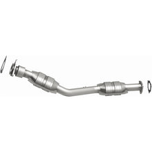 Load image into Gallery viewer, MagnaFlow Exhaust Products 51722 OEM Grade Direct-Fit Catalytic Converter for Select Saturn Vue