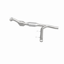 Load image into Gallery viewer, MagnaFlow Exhaust Products 93323 HM Grade Direct-Fit Catalytic Converter for Select Ford Expedition, Ford F-150, Ford F-250