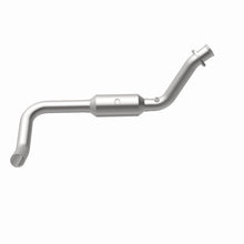 Load image into Gallery viewer, MagnaFlow Exhaust Products 5451651 California CARB Direct-Fit Catalytic Converter for Select Chrysler Aspen, Dodge Durango