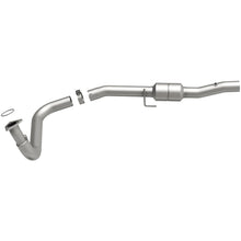 Load image into Gallery viewer, MagnaFlow Exhaust Products 4451642 California CARB Direct-Fit Catalytic Converter for Select Chevrolet Silverado HD, Chevrolet Suburban 2500, GMC Yukon XL