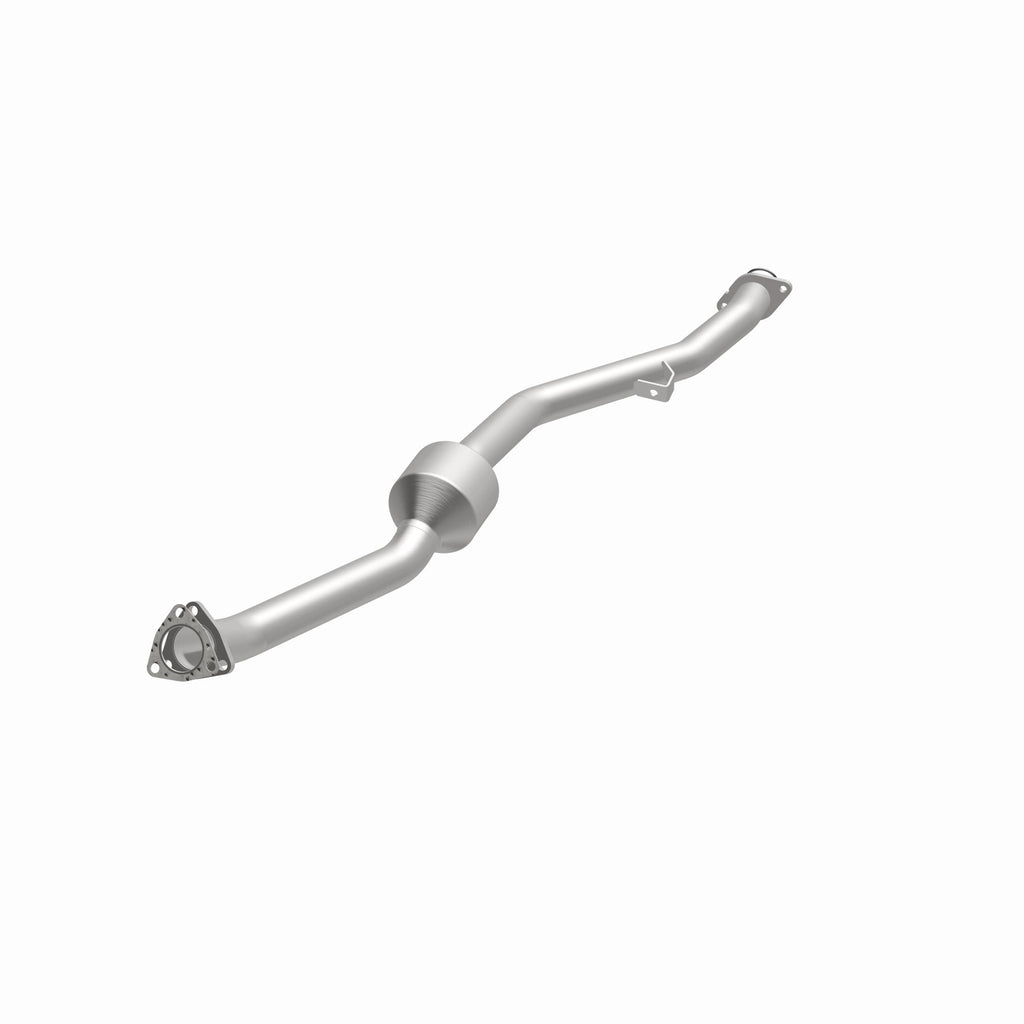 MagnaFlow Exhaust Products 21-277 OEM Grade Direct-Fit Catalytic Converter for Select Subaru Forester, Subaru Impreza