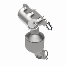 Load image into Gallery viewer, MagnaFlow Exhaust Products 5531692 California CARB Manifold Catalytic Converter for Select Lexus ES350, Toyota Avalon, Toyota Camry