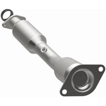 Load image into Gallery viewer, MagnaFlow Exhaust Products 551753 California CARB Direct-Fit Catalytic Converter for Select Nissan Sentra, Nissan Versa, Nissan Versa Note