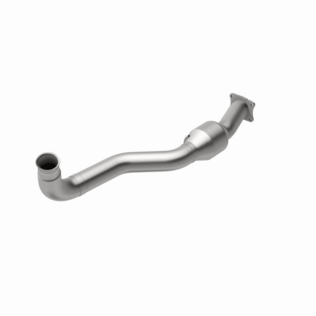 MagnaFlow Exhaust Products 60501 OEM Grade Diesel Oxidation Catalyst for Select Chevrolet Silverado HD, Chevrolet Silverado 3500, GMC Sierra HD, GMC Sierra