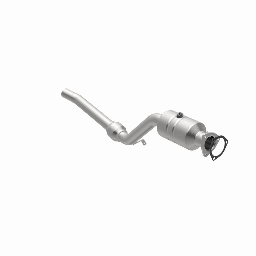 MagnaFlow Exhaust Products 51462 OEM Grade Direct-Fit Catalytic Converter for Select Audi A4, Audi A4 Quattro