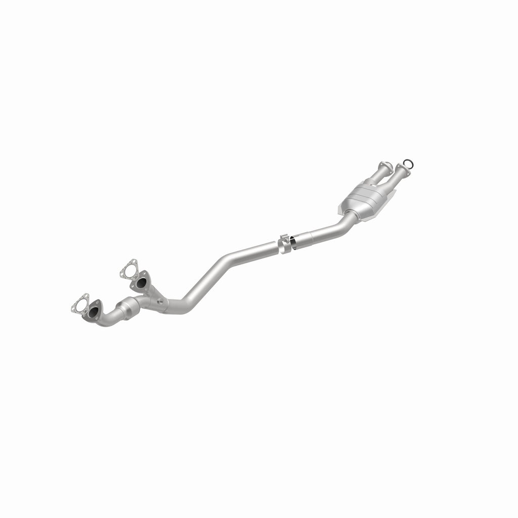 MagnaFlow Exhaust Products 23558 Standard Grade Direct-Fit Catalytic Converter for Select BMW 533i, BMW 633CSi
