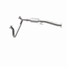 Load image into Gallery viewer, MagnaFlow Exhaust Products 4451410 California CARB Direct-Fit Catalytic Converter for Select Chevrolet Astro, GMC Safari
