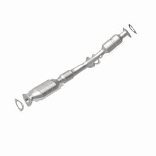 Load image into Gallery viewer, MagnaFlow Exhaust Products 24410 HM Grade Direct-Fit Catalytic Converter for Select Saturn L300, Saturn LS2, Saturn LW2, Saturn LW300