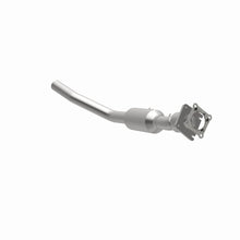 Load image into Gallery viewer, MagnaFlow Exhaust Products 5561509 California CARB Direct-Fit Catalytic Converter for Select Chrysler 200, Chrysler Sebring, Dodge Avenger, Dodge Caliber, Dodge Journey, Jeep Compass, Jeep Patriot
