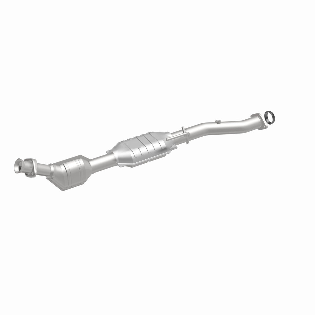 MagnaFlow Exhaust Products 51733 OEM Grade Direct-Fit Catalytic Converter for Select Ford Ranger, Mazda B2500
