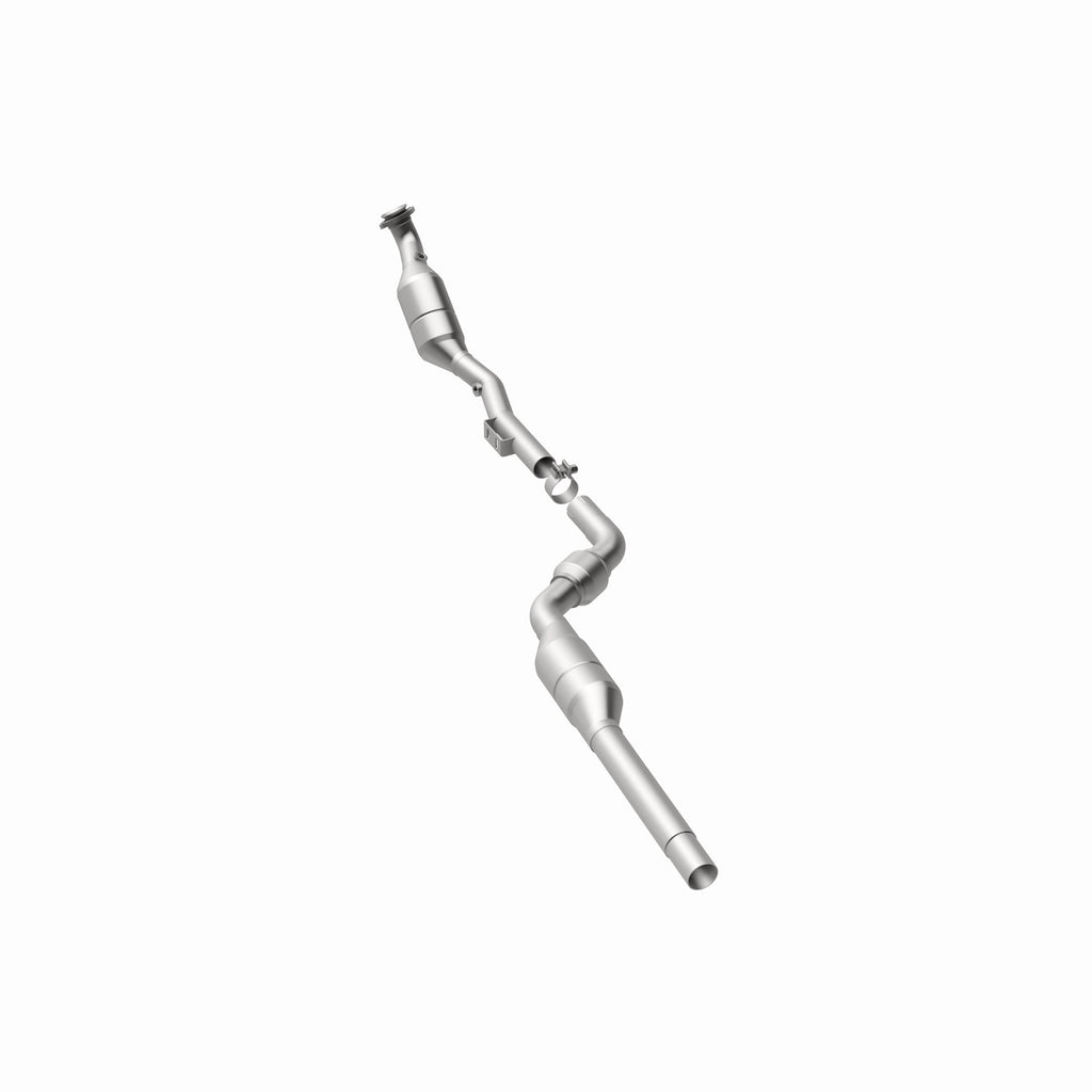 MagnaFlow Exhaust Products 51823 OEM Grade Direct-Fit Catalytic Converter for Select Mercedes-Benz E320