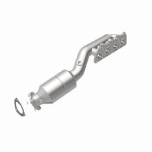 Load image into Gallery viewer, MagnaFlow Exhaust Products 51197 OEM Grade Manifold Catalytic Converter for Select Volkswagen Passat