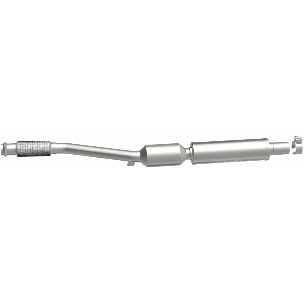 MagnaFlow Exhaust Products 21-488 OEM Grade Direct-Fit Catalytic Converter for Select Mini Cooper Countryman, Mini Cooper Paceman