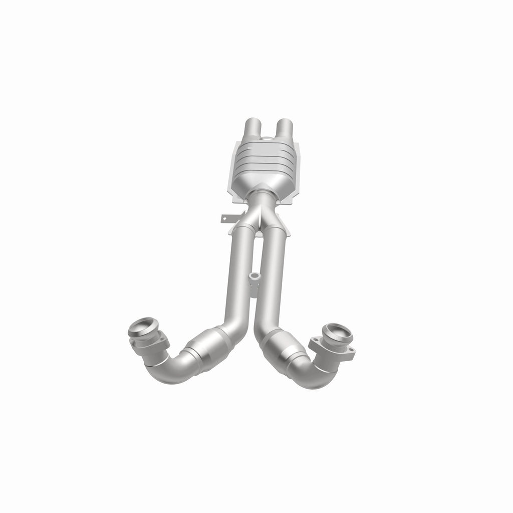 MagnaFlow Exhaust Products 23097 Standard Grade Direct-Fit Catalytic Converter for Select Alfa Romeo GTV-6, Alfa Romeo Milano