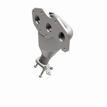 Load image into Gallery viewer, MagnaFlow Exhaust Products 5582250 California CARB Manifold Catalytic Converter for Select Lexus RX350, Toyota Highlander, Toyota RAV4, Toyota Sienna