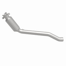 Load image into Gallery viewer, MagnaFlow Exhaust Products 5551531 California CARB Direct-Fit Catalytic Converter for Select Land Rover LR4, Land Rover Range Rover Sport