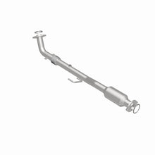 Load image into Gallery viewer, MagnaFlow Exhaust Products 5671556 California CARB Direct-Fit Catalytic Converter for Select Toyota Camry
