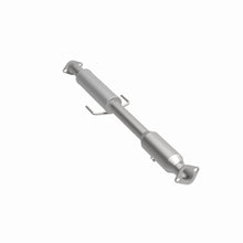Load image into Gallery viewer, MagnaFlow Exhaust Products 5561133 California CARB Direct-Fit Catalytic Converter for Select Hyundai Sonata, Kia Optima