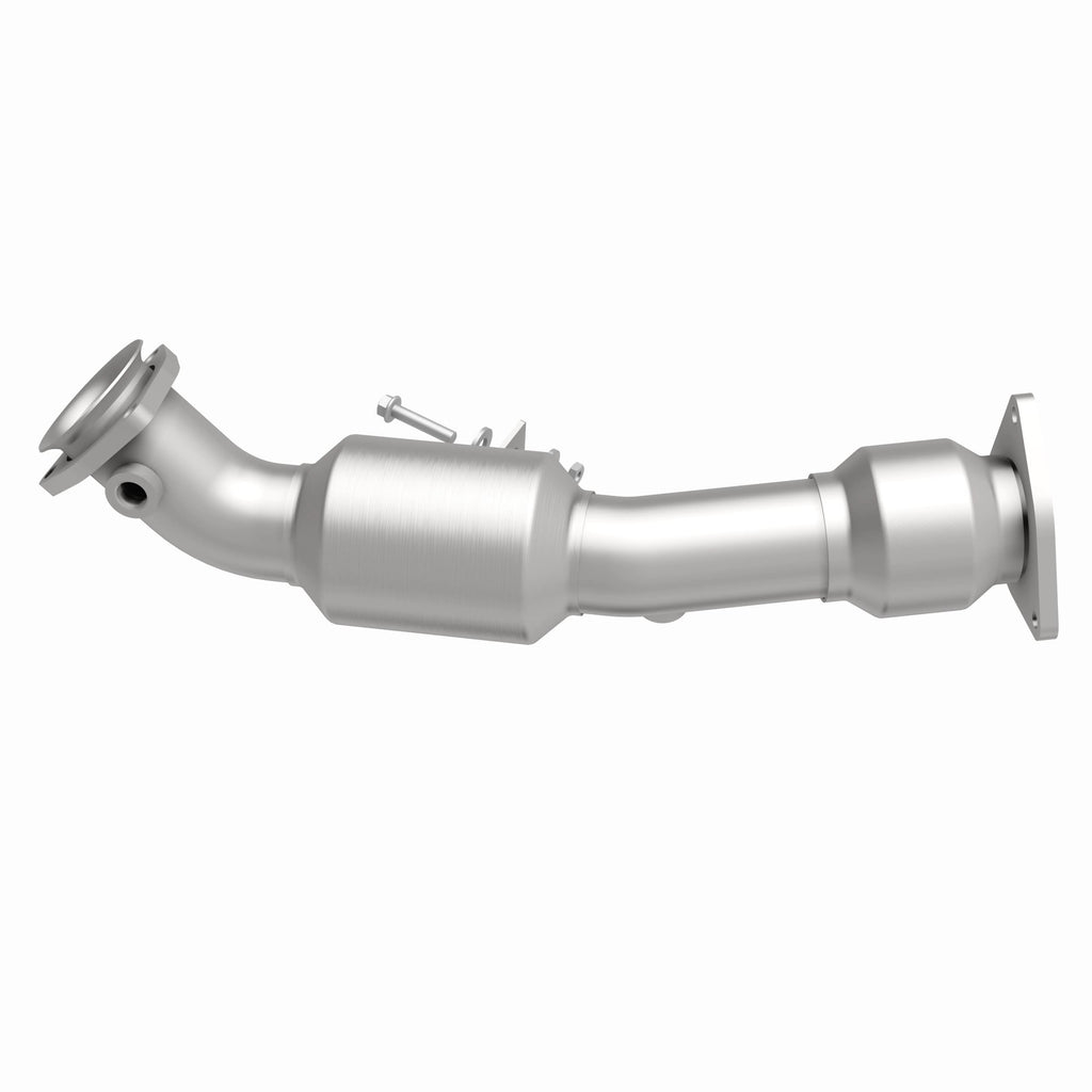MagnaFlow Exhaust Products 51152 OEM Grade Direct-Fit Catalytic Converter for Select Volkswagen Touareg