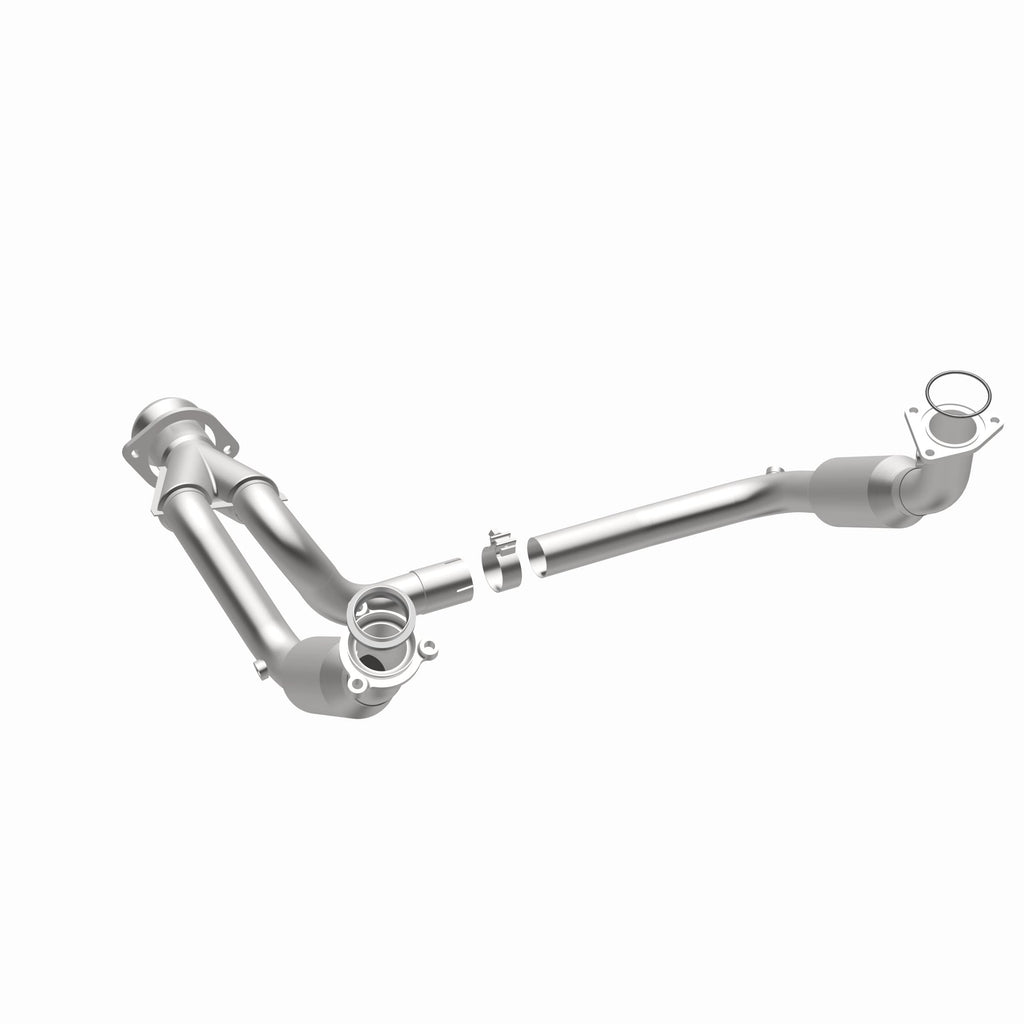 MagnaFlow Exhaust Products 5551631 California CARB Direct-Fit Catalytic Converter for Select Cadillac Escalade, Cadillac Escalade ESV, Cadillac Escalade EXT, Chevrolet Silverado 1500, Chevrolet Tahoe, GMC Sierra 1500, GMC Yukon, GMC Yukon XL