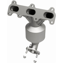 Load image into Gallery viewer, MagnaFlow Exhaust Products 51000 OEM Grade Manifold Catalytic Converter for Select Hyundai Santa Fe