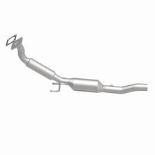 Load image into Gallery viewer, MagnaFlow Exhaust Products 5461526 California CARB Direct-Fit Catalytic Converter for Select Volkswagen Beetle, Volkswagen Golf, Volkswagen Jetta