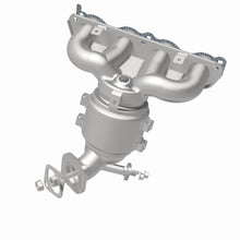 Load image into Gallery viewer, MagnaFlow Exhaust Products 290084 OEM Grade Manifold Catalytic Converter for Select Hyundai Elantra, Kia Forte