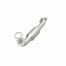 Load image into Gallery viewer, MagnaFlow Exhaust Products 5461689 California CARB Direct-Fit Catalytic Converter for Select Pontiac G8