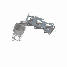 Load image into Gallery viewer, MagnaFlow Exhaust Products 52310 OEM Grade Manifold Catalytic Converter for Select Kia Sorento